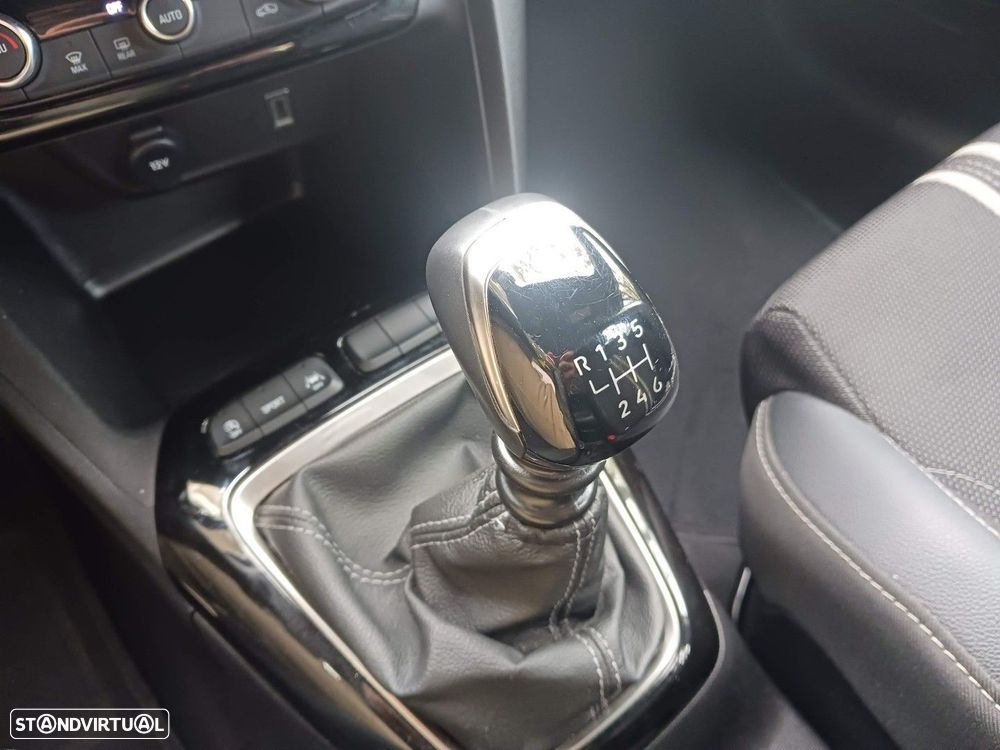 Opel Corsa 1.2 T GS - 21