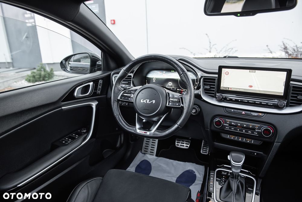 Kia ProCeed 1.5 T-GDI DCT7 OPF GT LINE - 32
