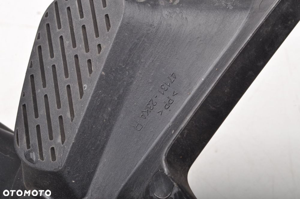 SUZUKI GSX-S 125 OSŁONA OWIEWKA PRAWA 47131-23KA - 4