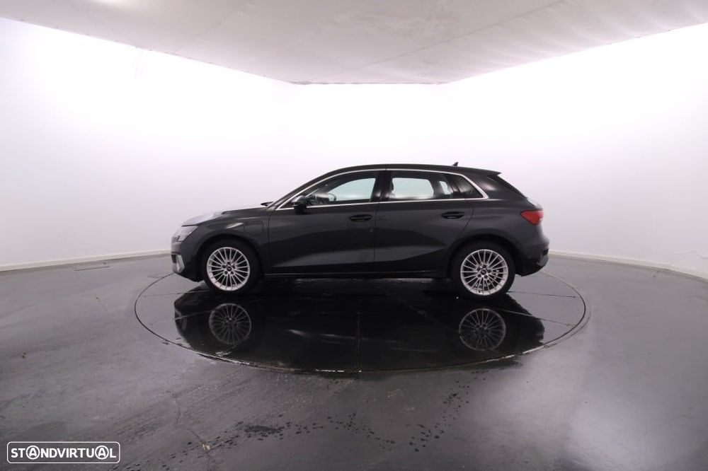 Audi A3 Sportback 40 TFSIe Advanced - 3