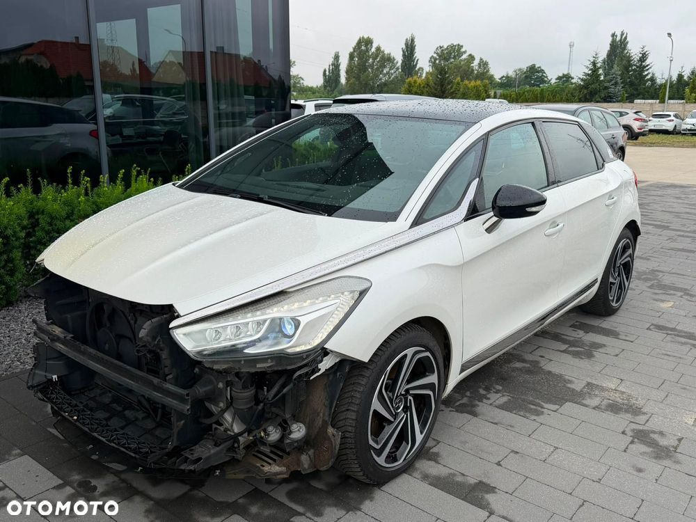 Citroën DS5 - 5