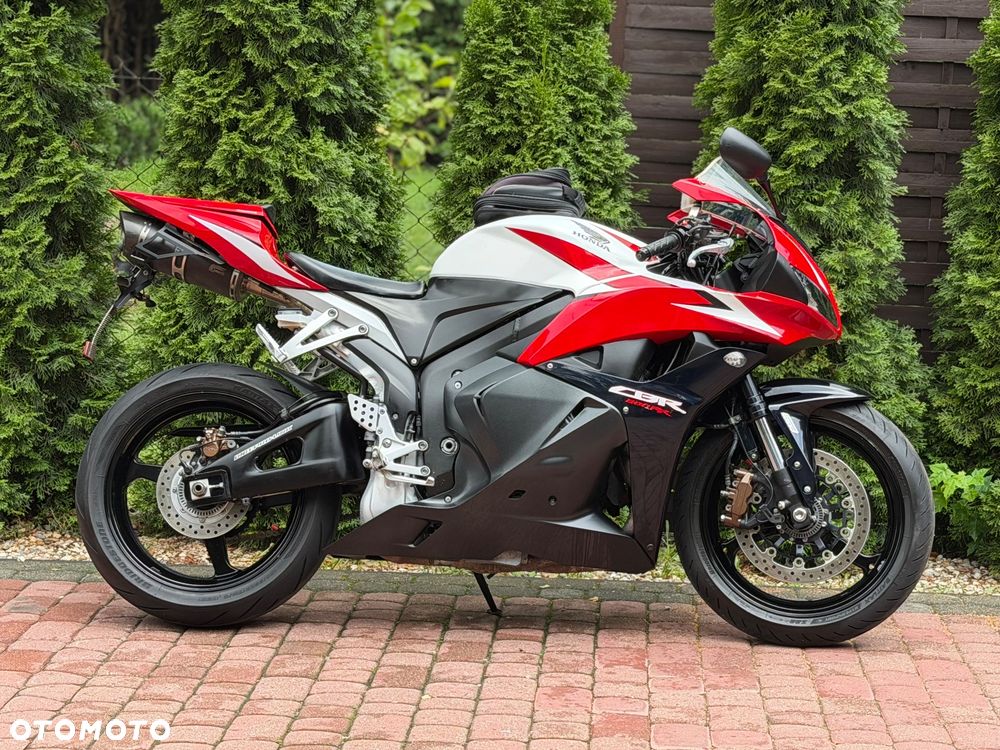 Honda CBR - 3