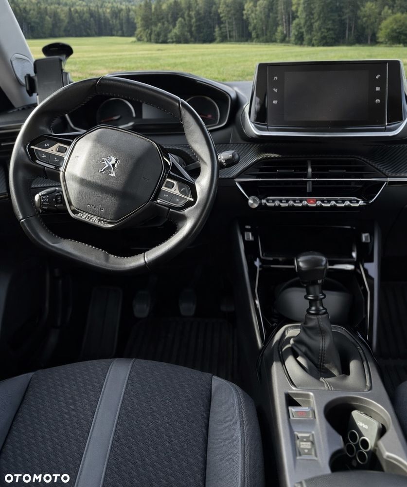 Peugeot 2008 1.2 PureTech Active Pack S&S - 6