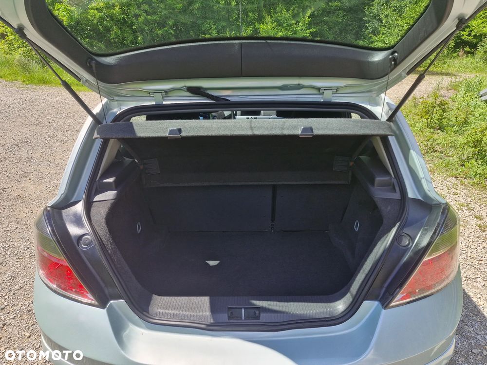 Opel Astra 1.4 Enjoy - 21