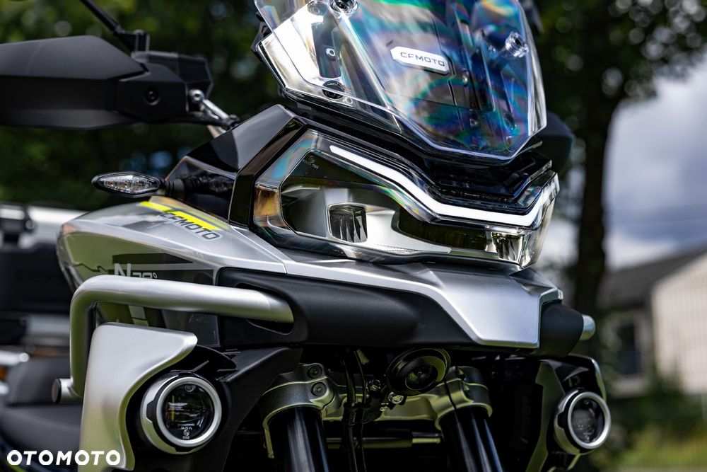 CFMoto MT - 6