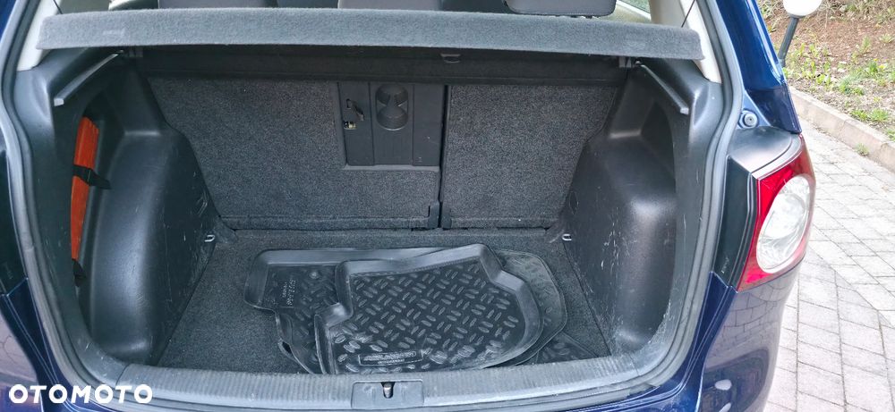 Volkswagen Golf Plus 1.9 TDI Tour - 21