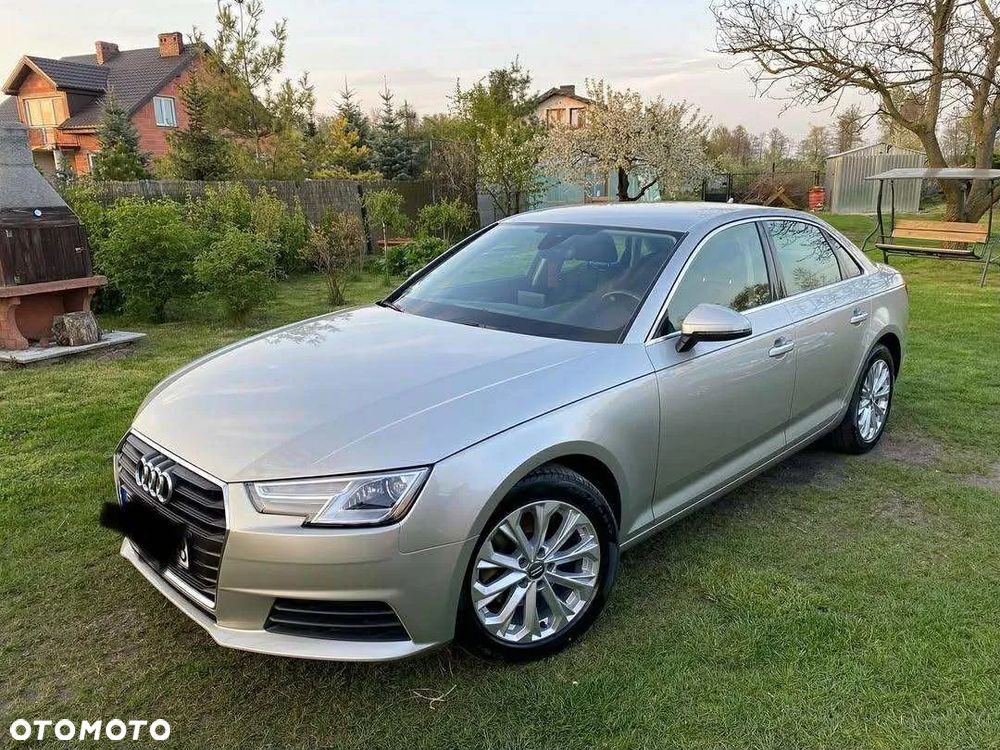 Audi A4 Limousine - 1