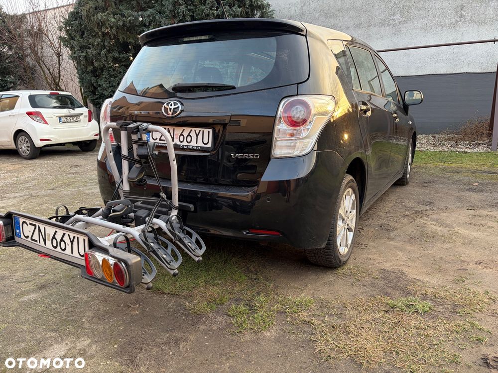 Toyota Verso 2.0 D-4D Sol SW 7os - 20