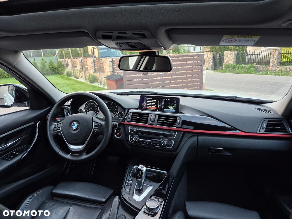 BMW Seria 3 320d Sport Line - 8