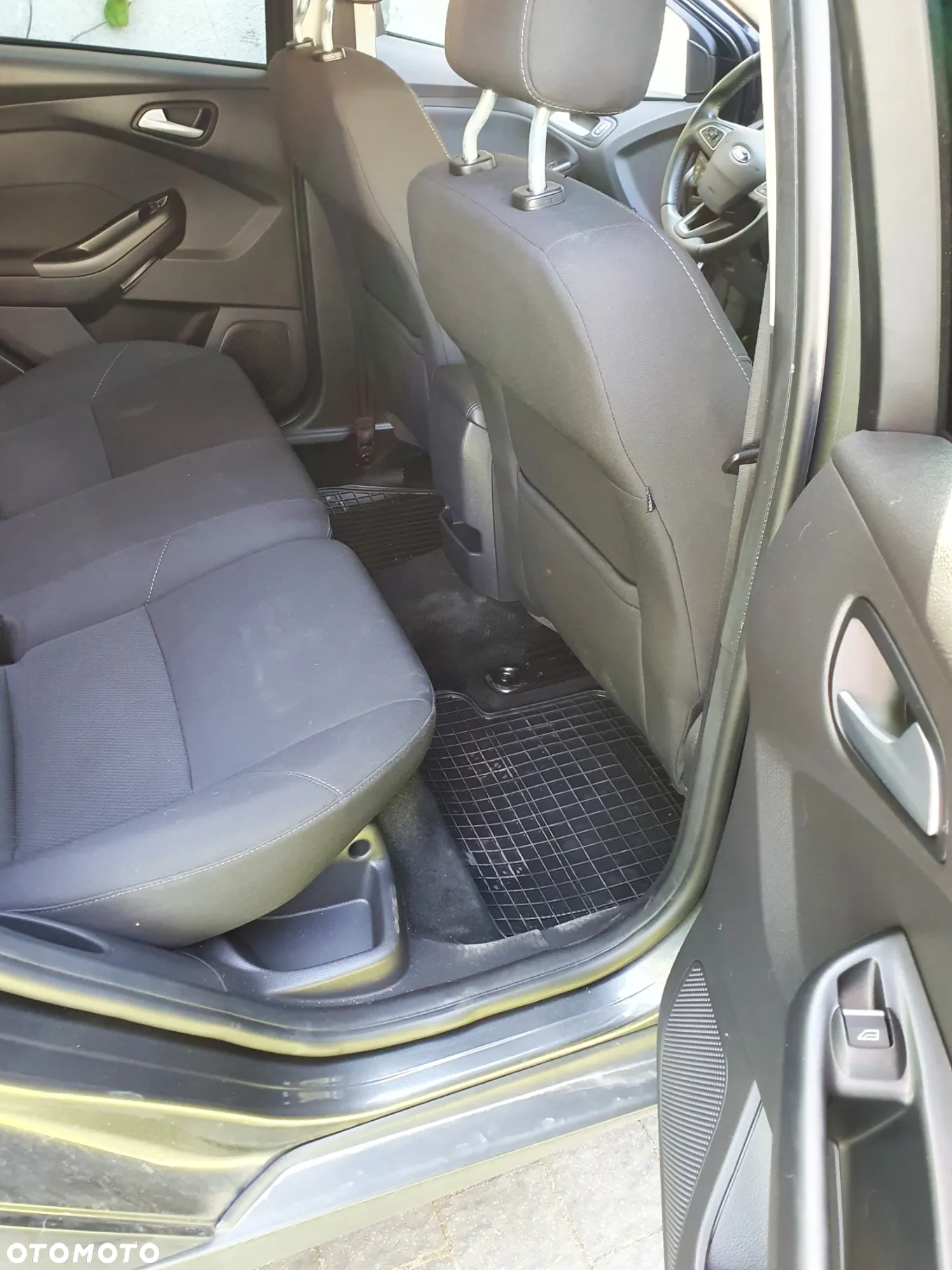 Ford Focus 1.0 EcoBoost Edition - 13