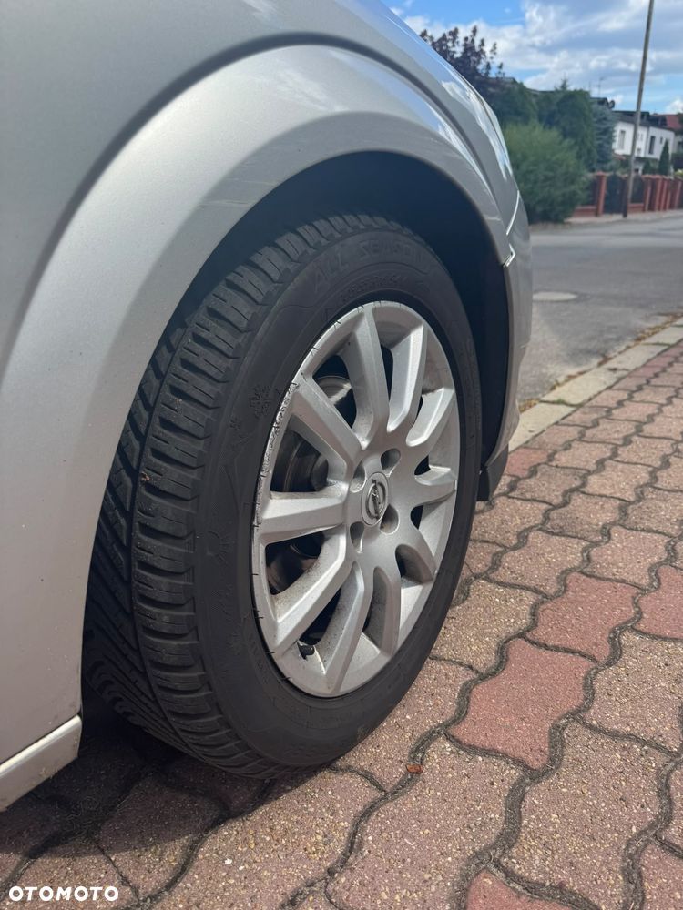 Opel Astra 1.4 Enjoy - 5