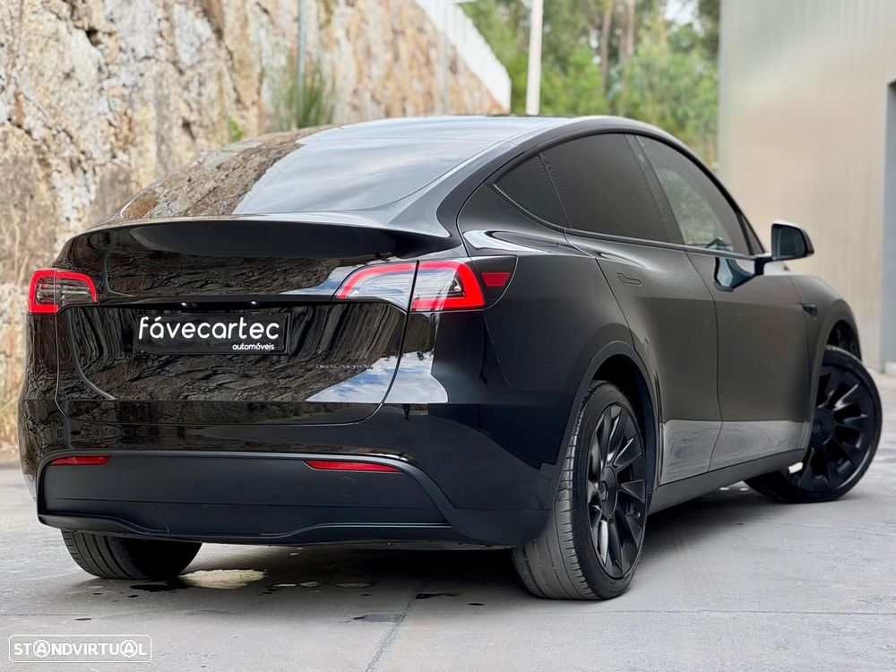Tesla Model Y Long Range Tração Integral - 26