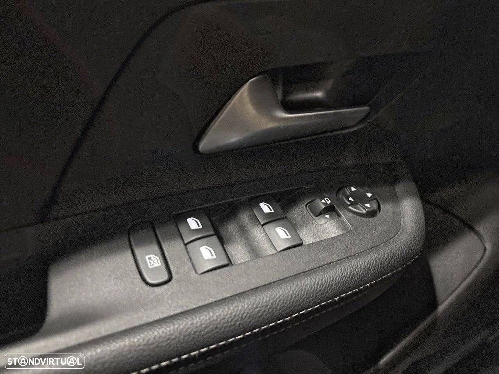 Opel Mokka 1.2 Hybrid GS eDCT - 21