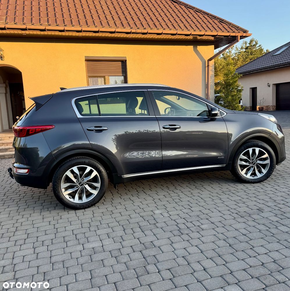 Kia Sportage 2,0 CRDI AWD GT Line - 6
