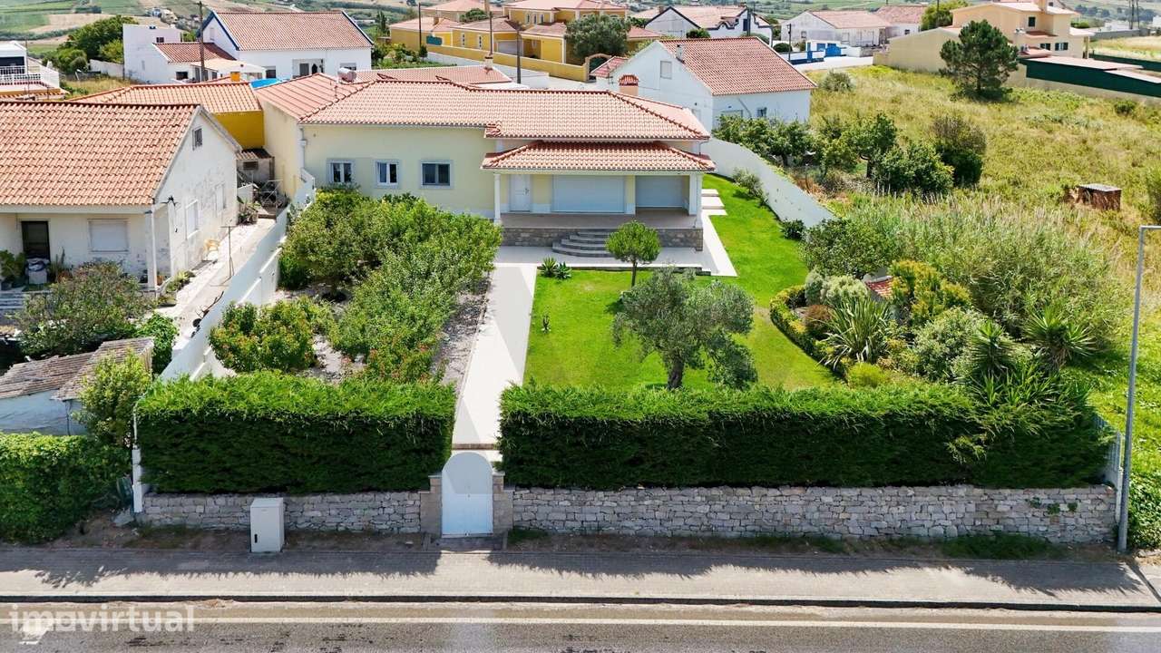 Moradia T2 com Piscina Aquecida e Jacuzzi em São Pedro da Cadeira - Grande imagem: 3/37