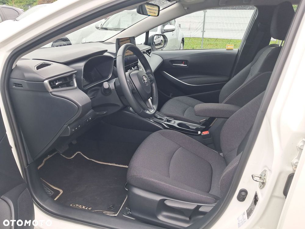 Toyota Corolla 1.8 Hybrid Comfort - 10