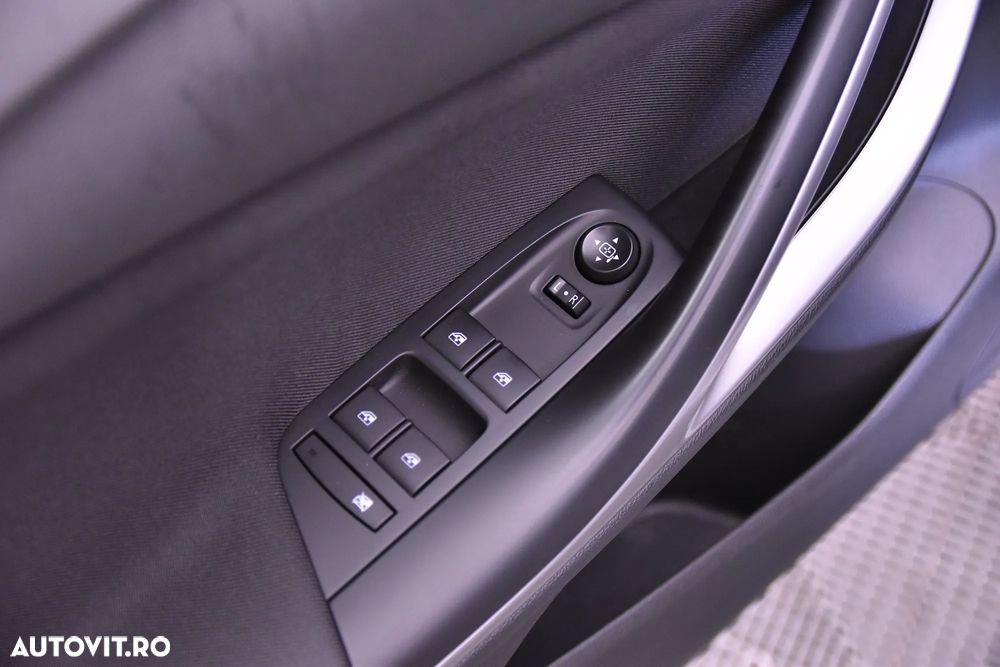 Opel Astra - 14