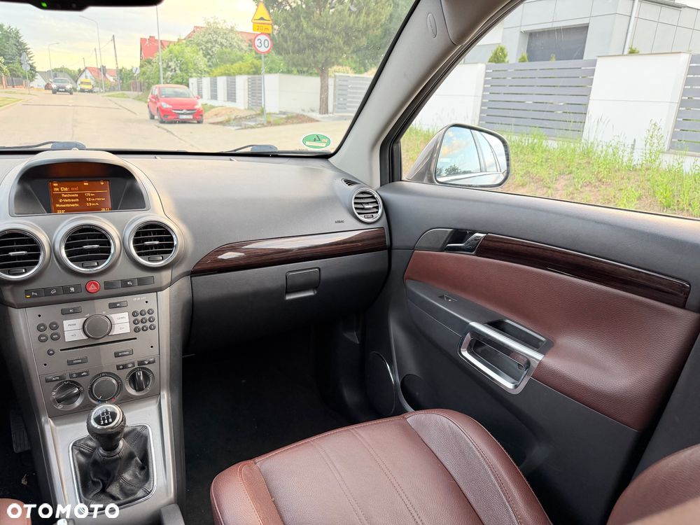 Opel Antara - 12