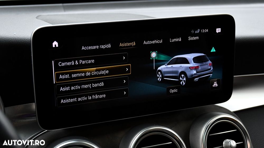 Mercedes-Benz GLC 300 e 4Matic 9G-TRONIC - 18