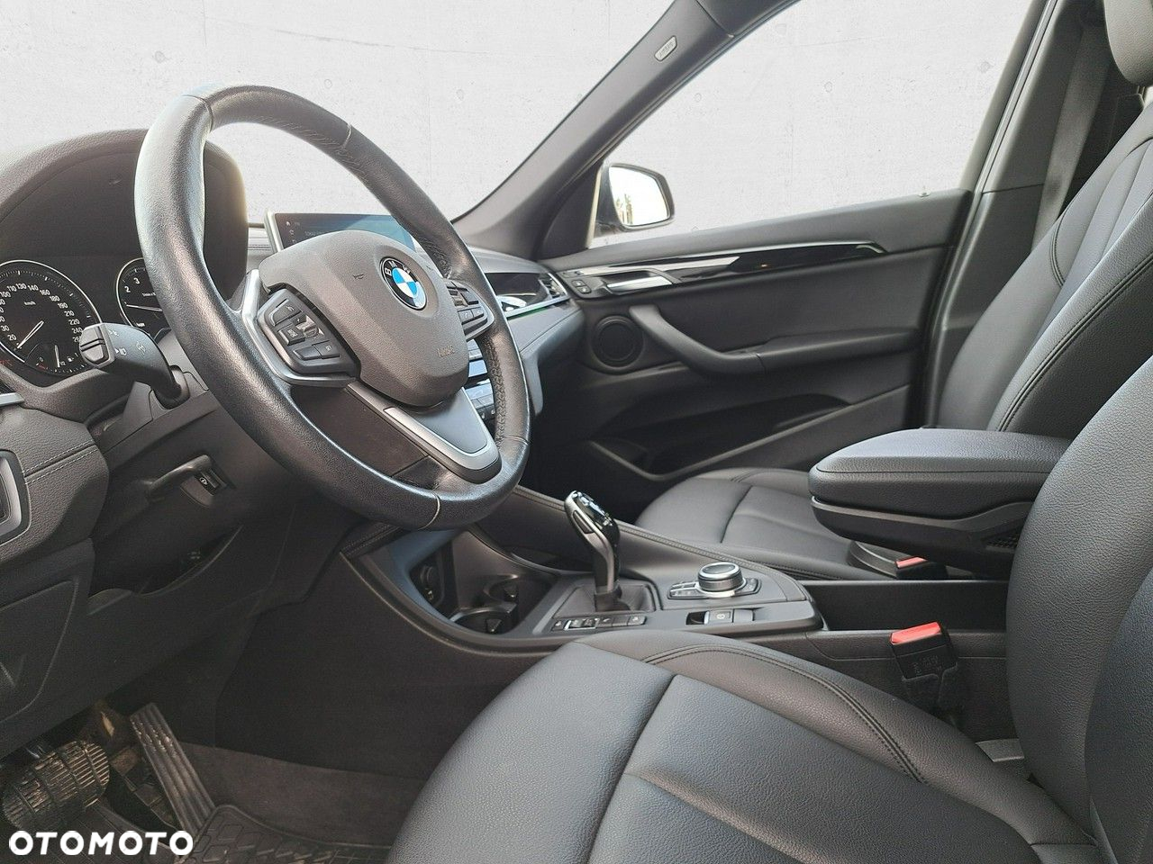 BMW X1 - 15