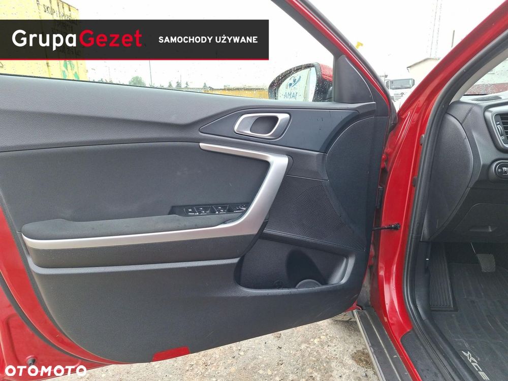 Kia XCeed 1.5 T-GDI M - 10
