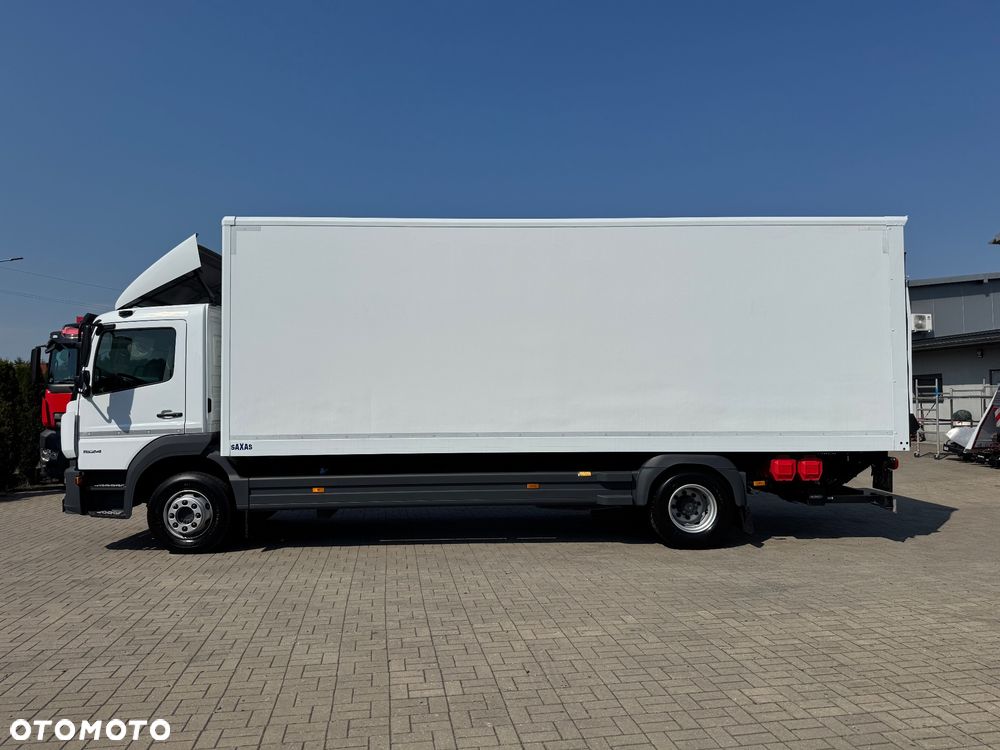 Mercedes-Benz ATEGO - 5