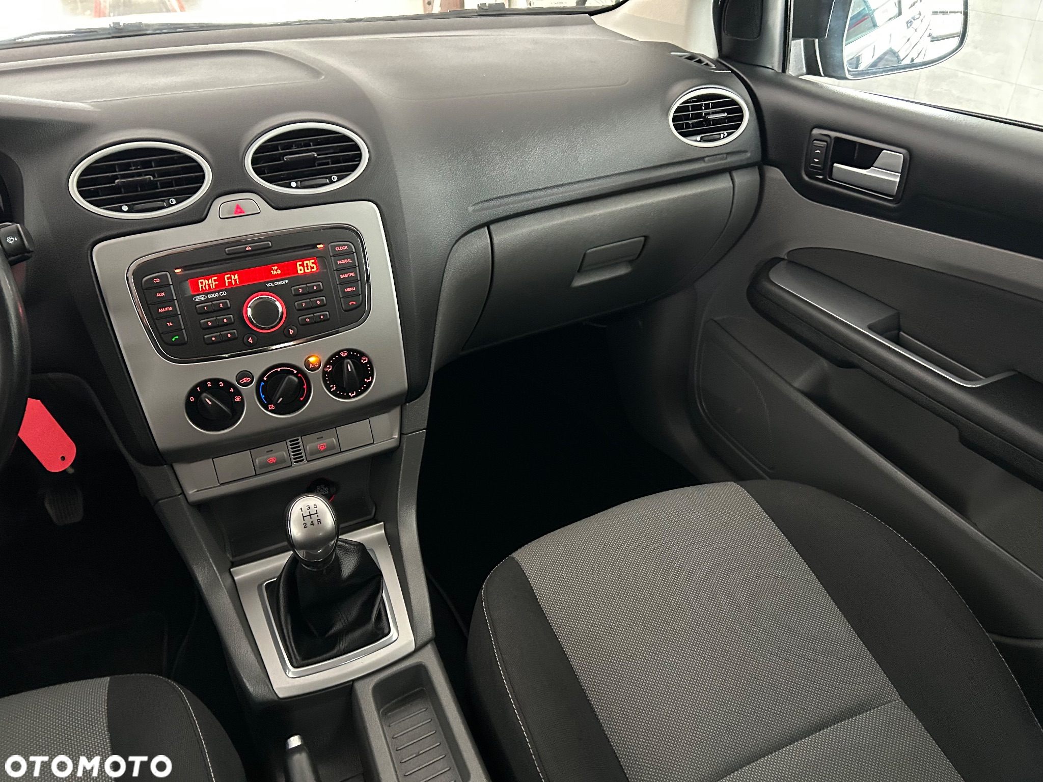 Ford Focus 1.6 TDCi ECOnetic 88g Start-Stopp-System Titanium - 22