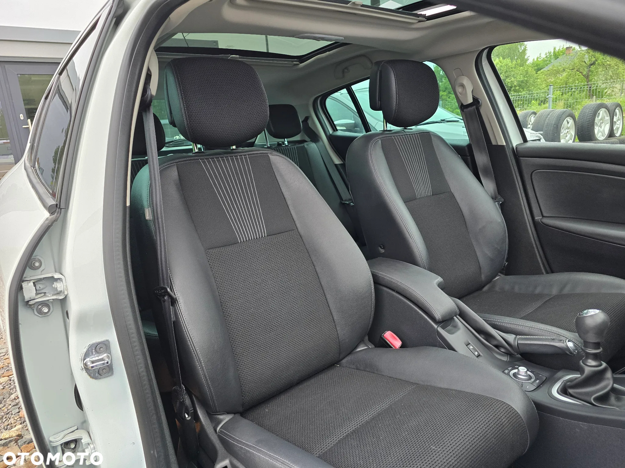 Renault Megane 1.6 16V Business - 33