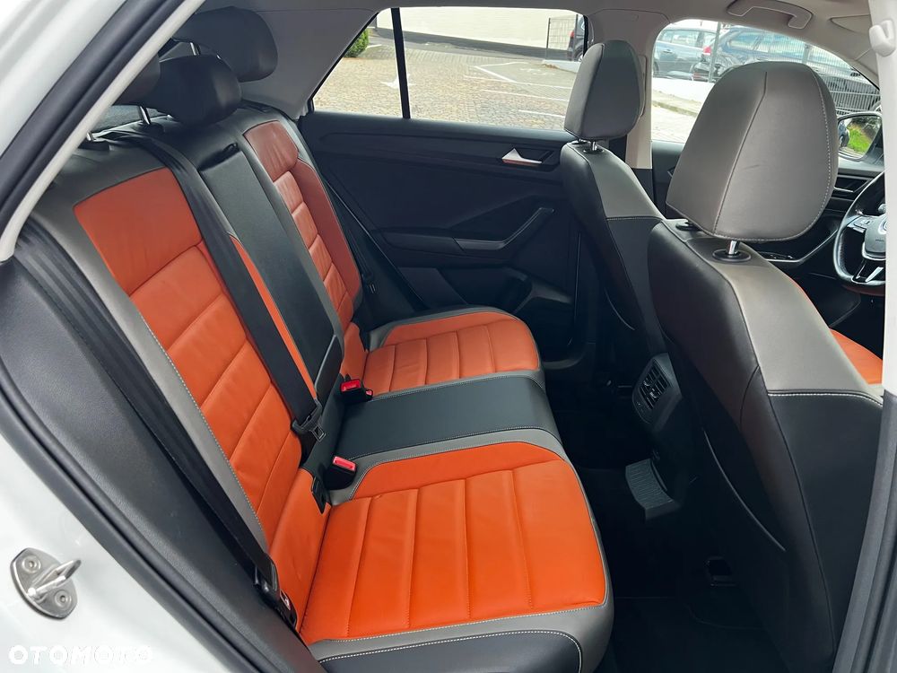 Volkswagen T-Roc 2.0 TDI SCR 4MOTION DSG Style - 19