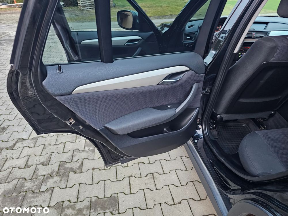 BMW X1 xDrive18d xLine - 19