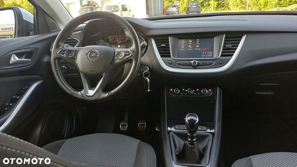 Opel Grandland X 1.2 Start/Stop 120 Jahre - 19