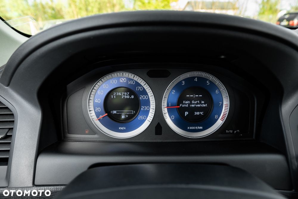Volvo XC 60 2.0T Powershift RDesign - 28