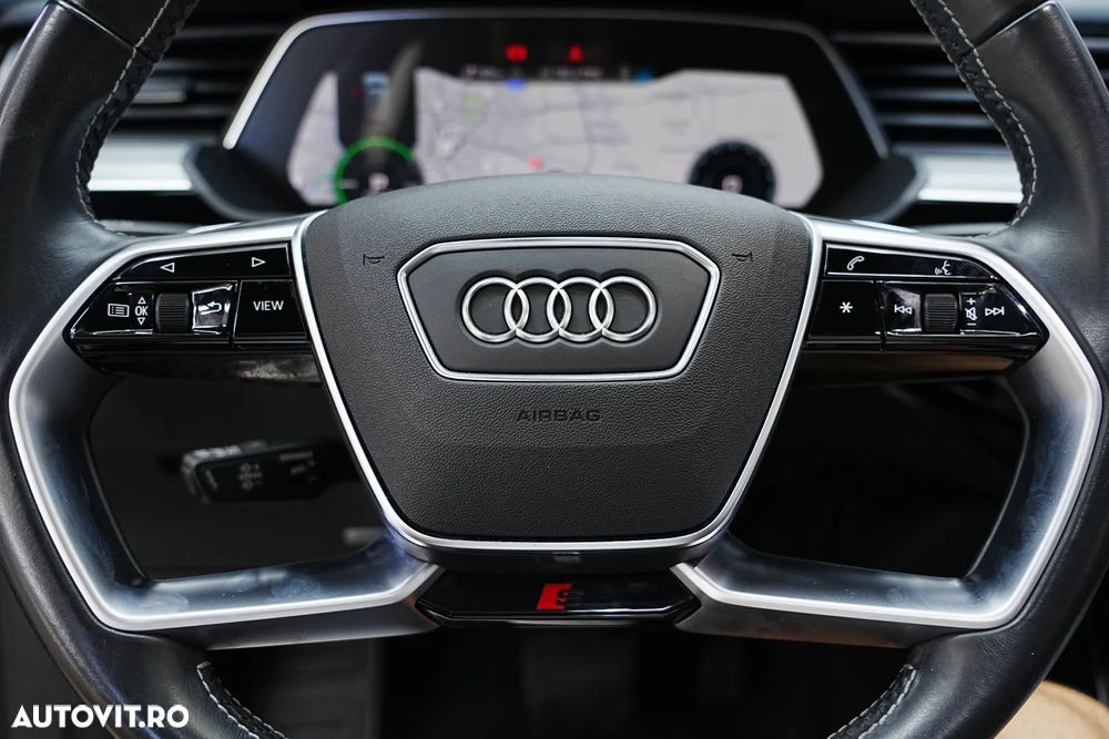 Audi e-tron Sportback 50 quattro S line - 17