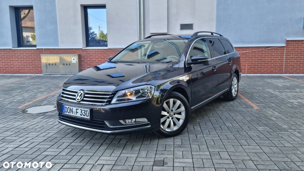 Volkswagen Passat - 2