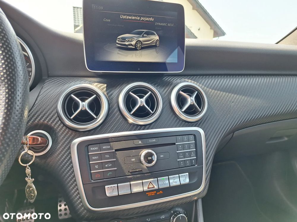 Mercedes-Benz Klasa A 180 (BlueEFFICIENCY) AMG Sport - 13