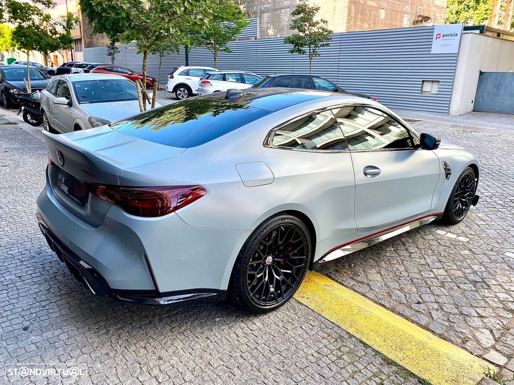 BMW M4 CSL - 8