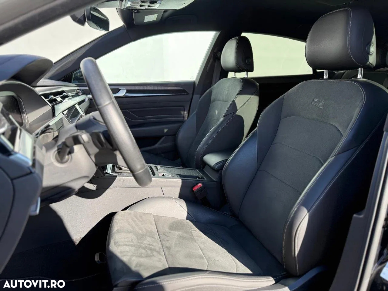 Volkswagen ARTEON 2.0 TSI DSG R-Line Edition - 8