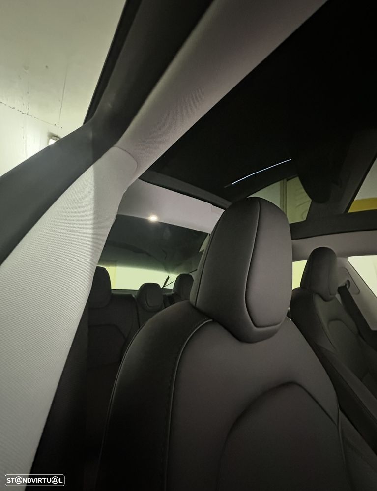Tesla Model 3 - 15