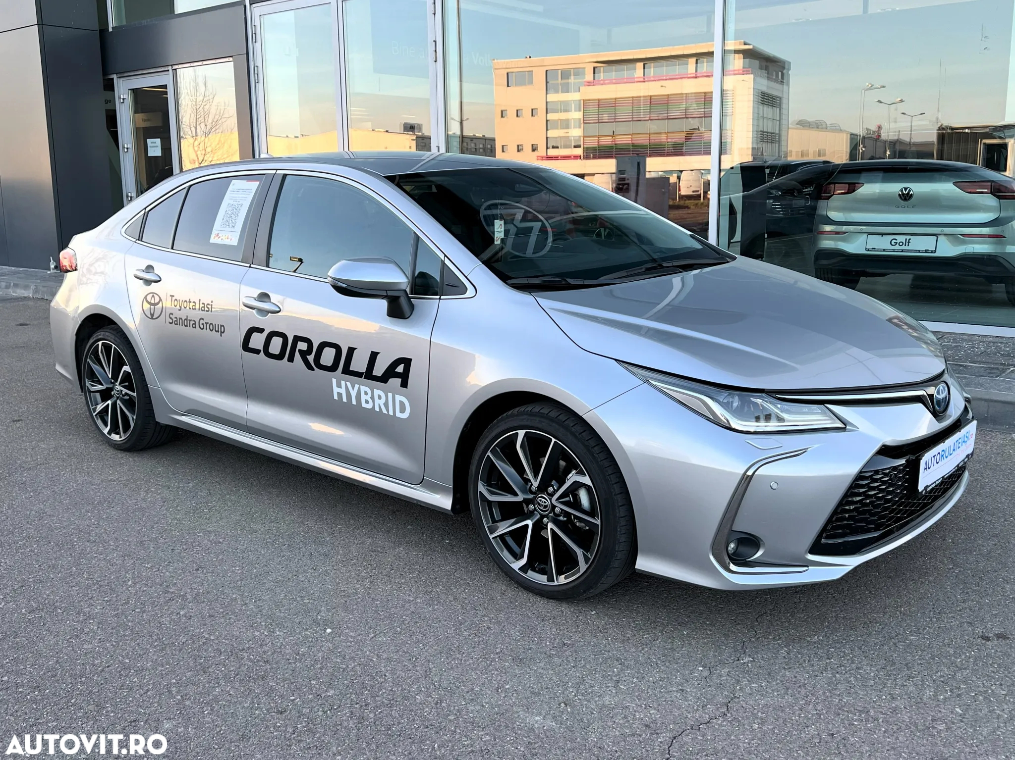 Toyota Corolla 1.8 HSD Exclusive - 12