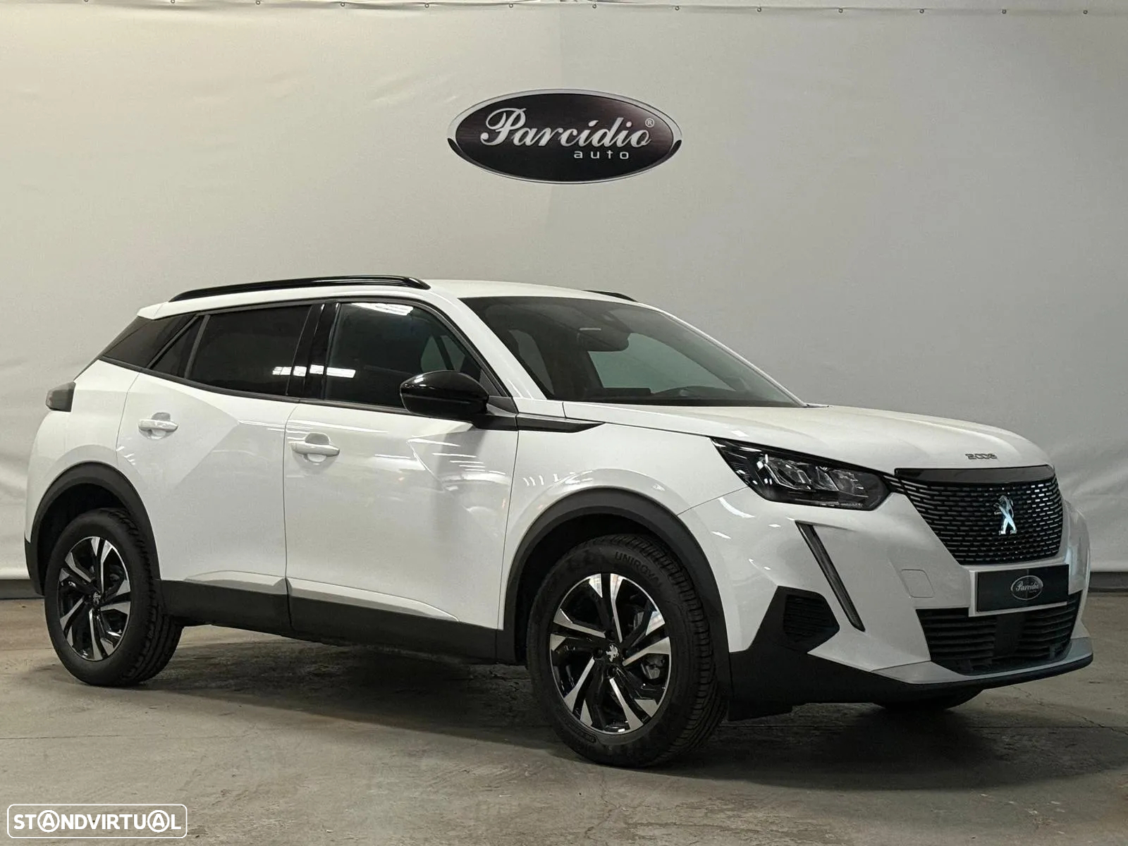 Peugeot 2008 1.5 BlueHDi Allure Pack - 11