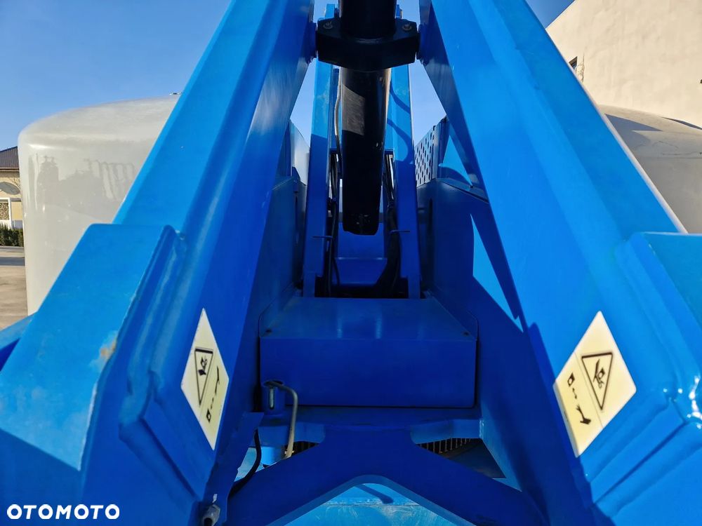 Genie S-85, 860SJ - M381 - 23