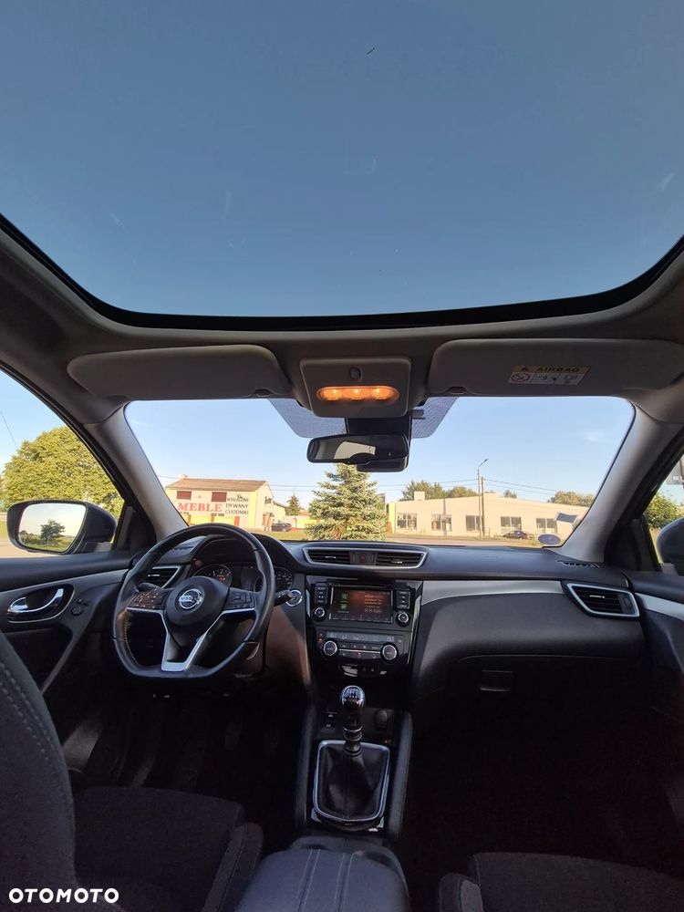 Nissan Qashqai 1.3 DIG-T N-Connecta - 10