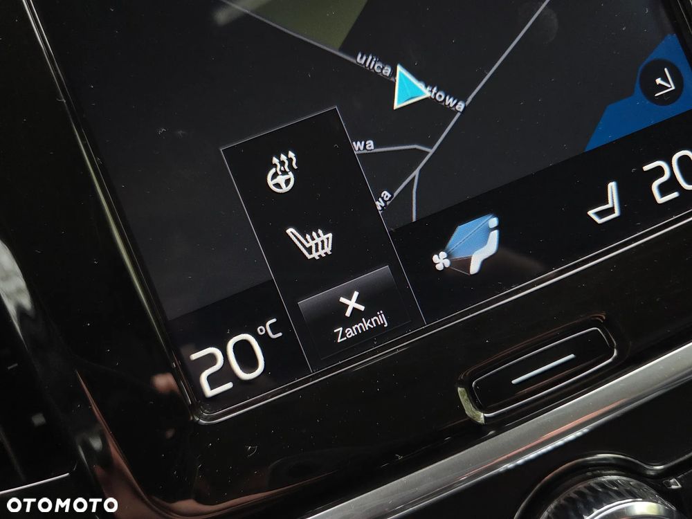 Volvo V90 D3 Geartronic Momentum Pro - 16