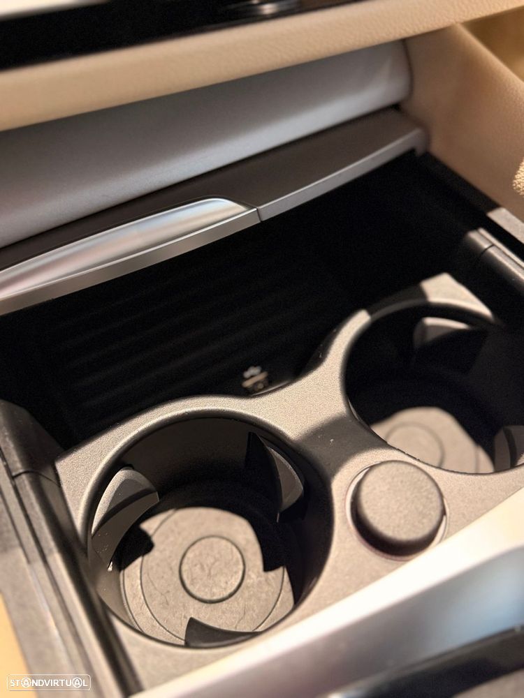 BMW 520 d Line Luxury Auto - 37