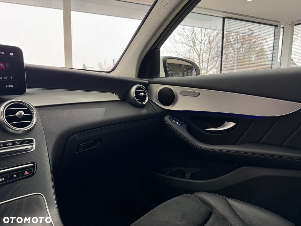 Mercedes-Benz GLC 200 d 4-Matic - 28