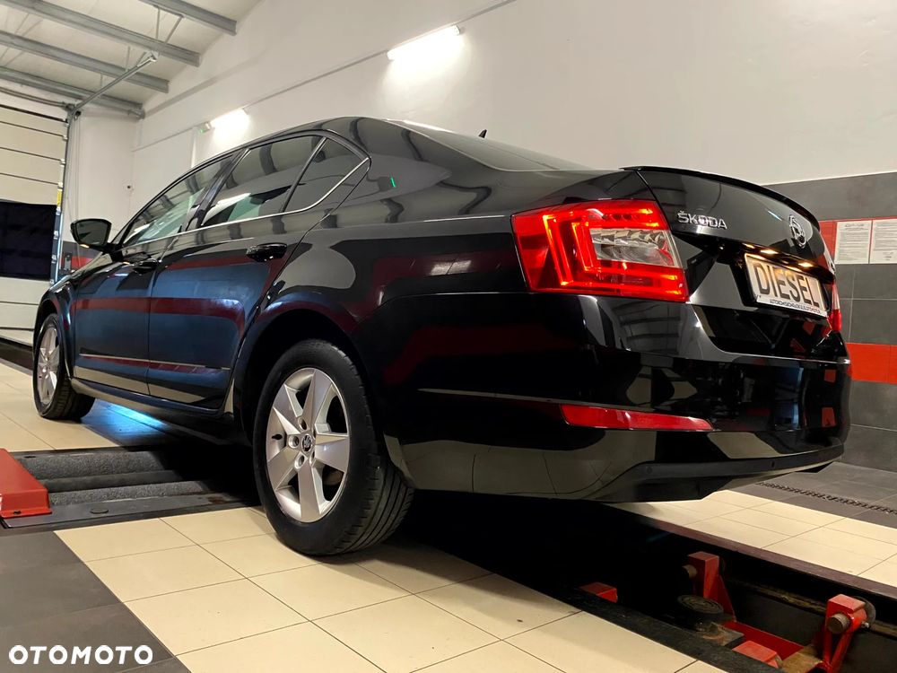 Skoda Octavia 1.6 TDI Greenline - 14