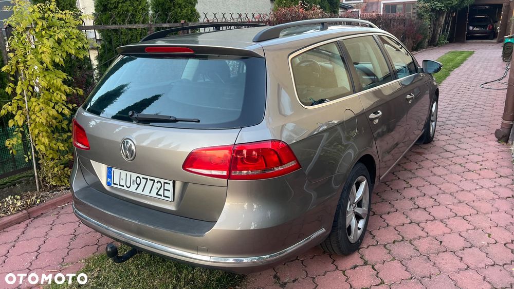Volkswagen Passat 2011 photo 3