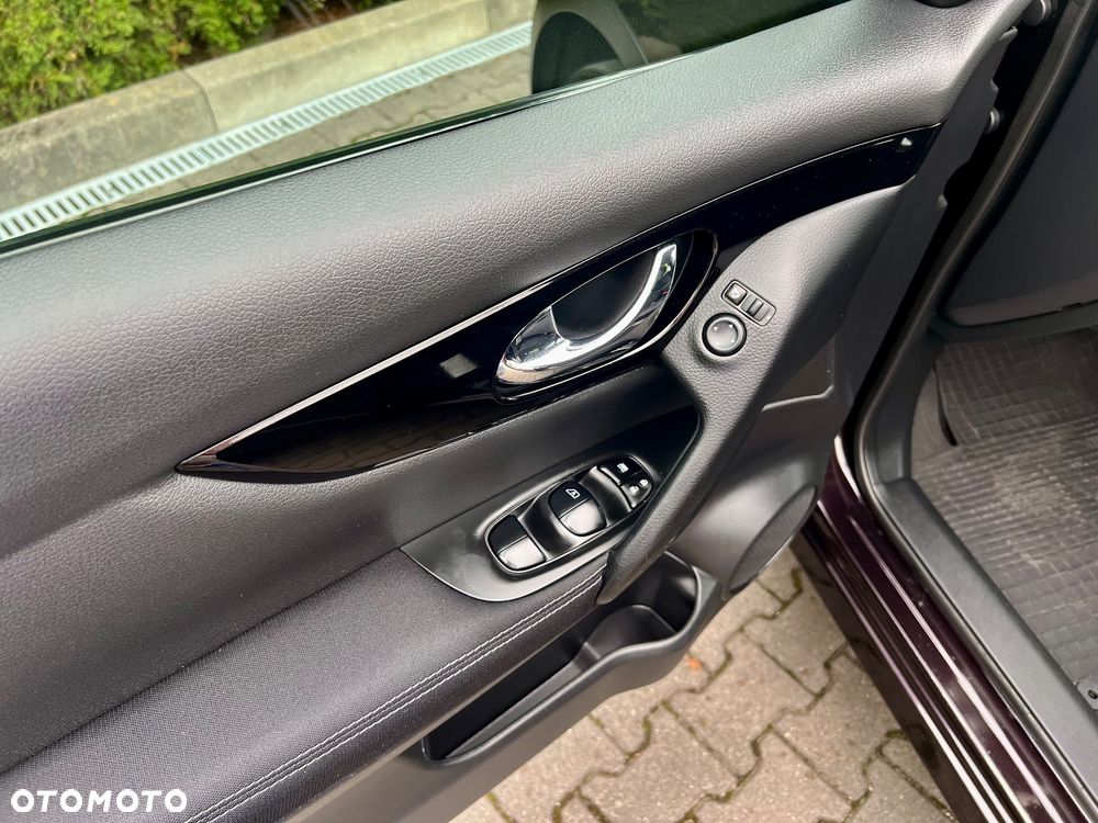 Nissan Qashqai 1.2 DIG-T Acenta Xtronic EU6 - 16