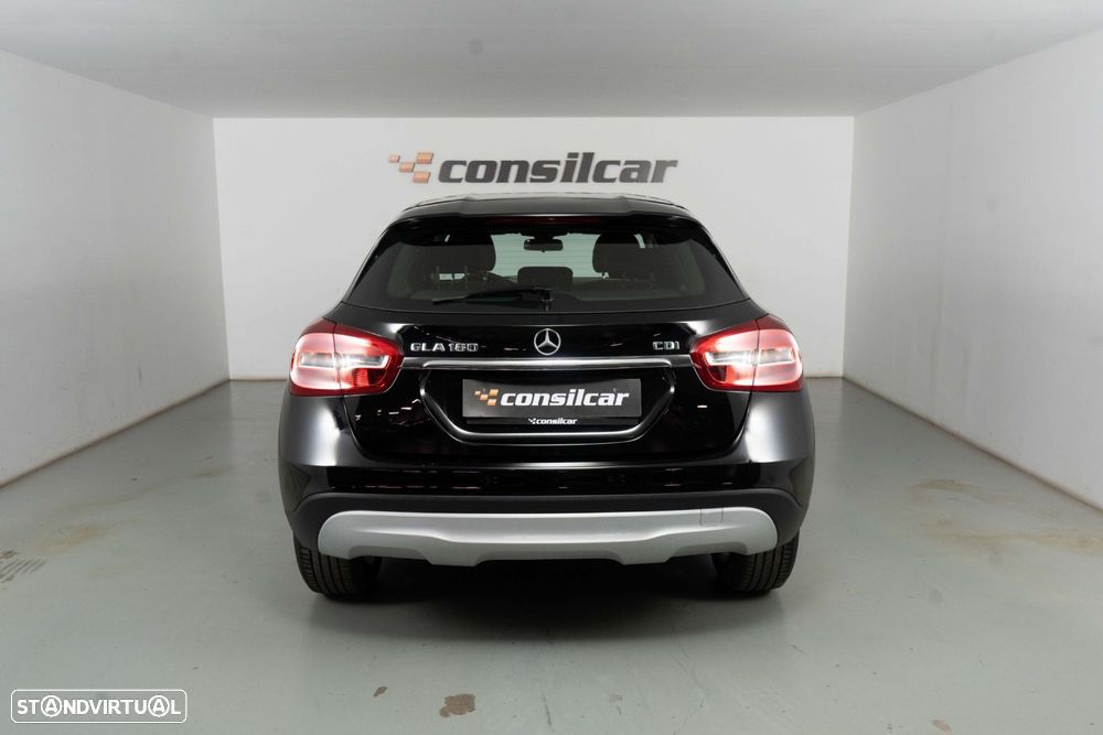 Mercedes-Benz Gla 180 2015 photo 5