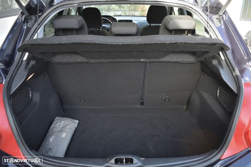 Peugeot 208 1.2 VTi SE Style - 14